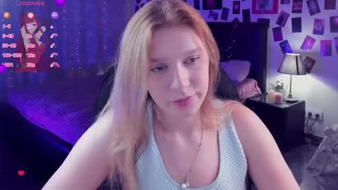 Snapshot of karambamoon chatting on October 2025 09:03:02 PM Lera online show from October 2025 09:03:02 PM