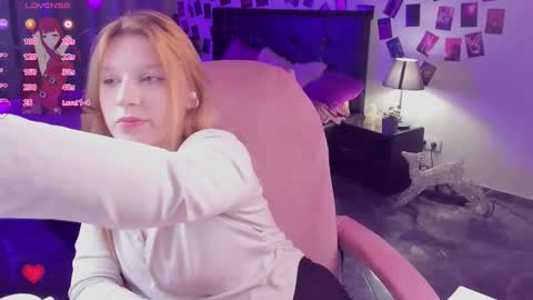 Snapshot of karambamoon chatting on October 2025 08:53:02 PM Lera online show from October 2025 08:53:02 PM