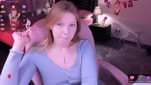 Snapshot of karambamoon chatting on April 2026 09:23:01 PM Lera online show from April 2026 09:23:01 PM