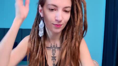 Kara online show from November 2025 08:03:01 AM