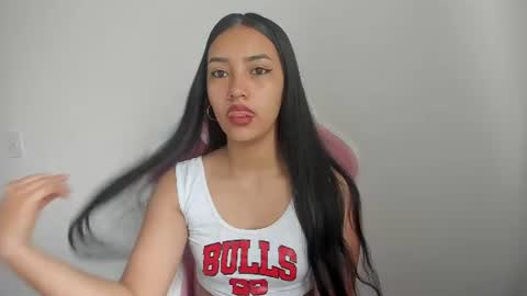 karely_sweet_ online show from June 2026 01:48:01 PM