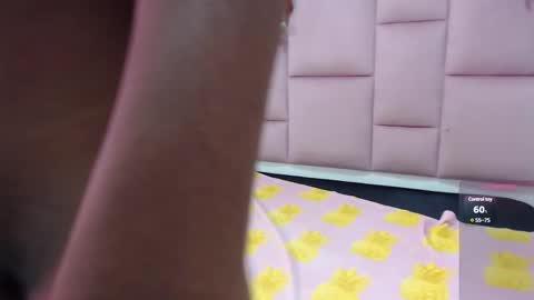 Snapshot of karen_davids chatting on December 2024 05:18:02 PM karen online show from December 2024 05:18:02 PM