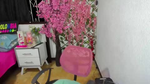 Snapshot of karen_milf_2 chatting on October 2025 03:46:02 AM Karen online show from October 2025 03:46:02 AM