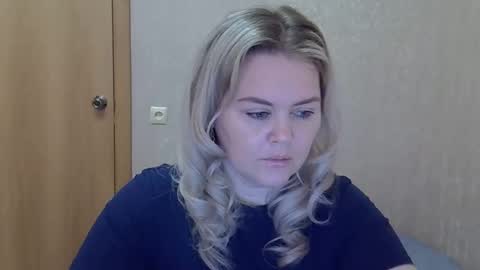 karennelsonx online show from March 2026 10:38:01 AM