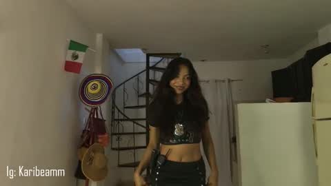 Snapshot of karibeam chatting on October 2025 07:31:02 PM K online show from October 2025 07:31:02 PM