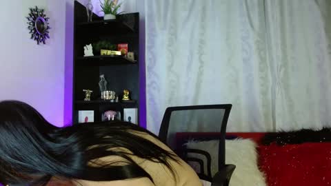 Snapshot of karime_lee chatting on January 2025 01:28:01 AM karime lee online show from January 2025 01:28:01 AM