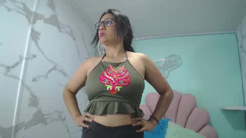 Snapshot of karime_sexygirl chatting on January 2025 11:12:02 AM Karime online show from January 2025 11:12:02 AM