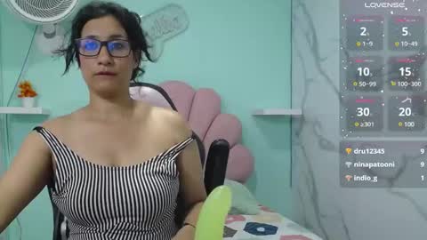 Snapshot of karime_sexygirl chatting on February 2025 10:06:02 PM Karime online show from February 2025 10:06:02 PM