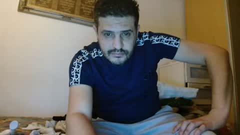 KarimFrench online show from December 2024 02:42:02 AM