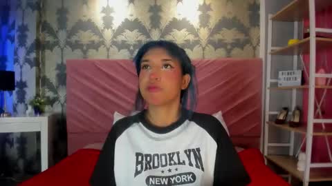 Snapshot of karin_ks chatting on November 2025 07:24:01 PM Karina online show from November 2025 07:24:01 PM