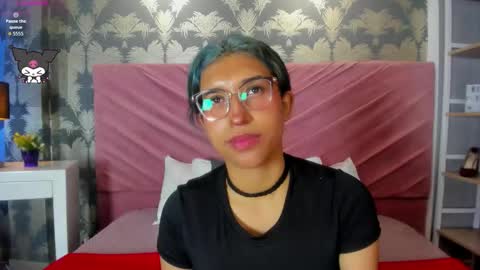 Snapshot of karin_ks chatting on November 2025 07:54:01 PM Karina online show from November 2025 07:54:01 PM