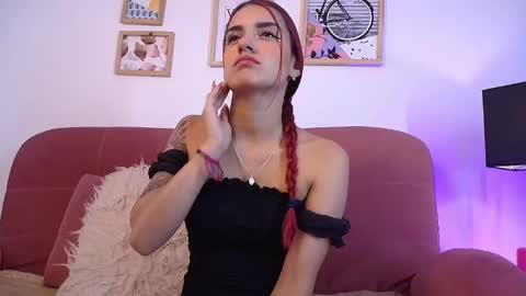 Snapshot of karina2smith chatting on November 2025 06:51:01 PM karina online show from November 2025 06:51:01 PM