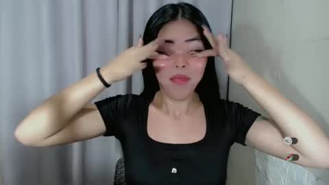 I AM BELLE online show from January 2025 03:15:01 PM