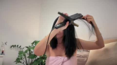 Snapshot of karinablair chatting on December 2024 08:23:02 PM Karina online show from December 2024 08:23:02 PM