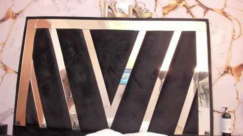 KarinaSimonz online show from February 2026 08:05:01 PM