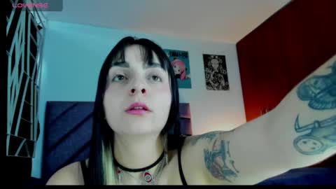 Snapshot of karinna__raven chatting on May 2026 09:00:02 PM KARINNA RAVEN online show from May 2026 09:00:02 PM