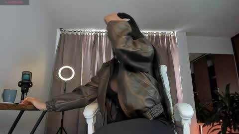 Karin online show from February 2026 02:23:02 PM