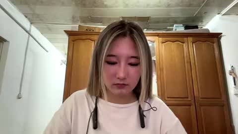 Snapshot of karissagius chatting on June 2026 09:07:02 AM karissagius online show from June 2026 09:07:02 AM