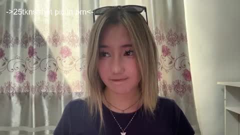 Snapshot of karissagius chatting on July 2026 10:11:01 AM karissagius online show from July 2026 10:11:01 AM