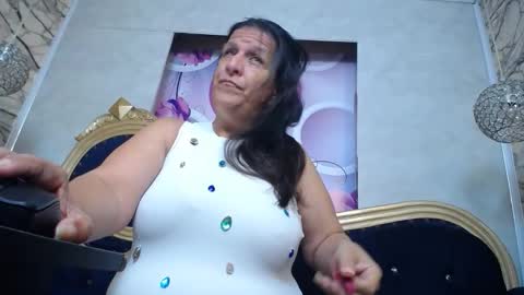 Karito online show from October 2025 11:23:02 AM