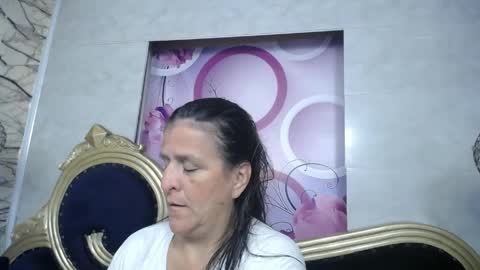 Karito online show from April 2026 11:37:01 AM