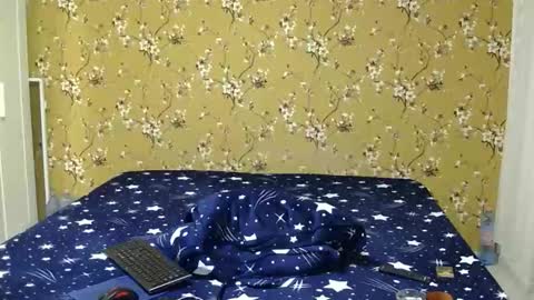 Karla online show from October 2025 03:04:02 AM