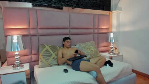 Karla  Alex  online show from February 2025 03:53:01 AM