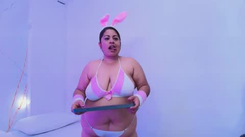 karla_hilton1 online show from October 2025 02:07:01 PM