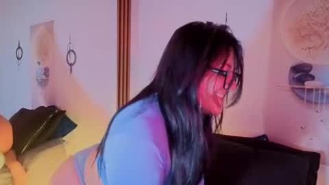 karla online show from October 2025 07:56:02 PM