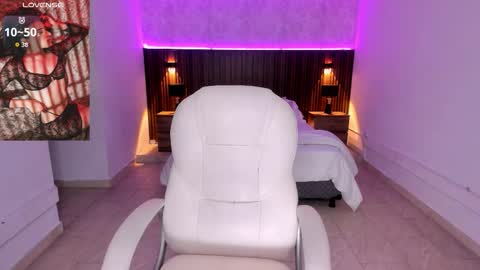 Karlaa  online show from November 2025 10:59:01 AM