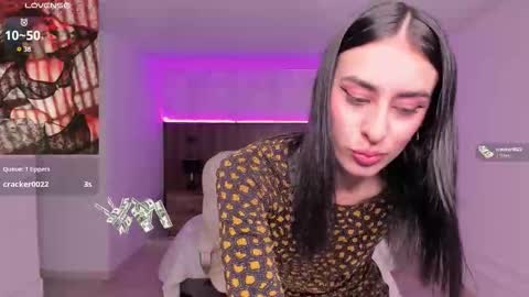 Karlaa  online show from December 2025 11:08:02 AM