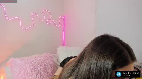 Snapshot of karly__rios chatting on March 2025 05:18:02 AM Karlyy online show from March 2025 05:18:02 AM