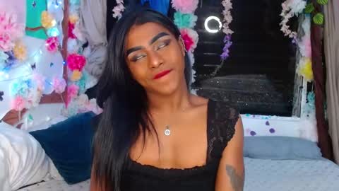 Snapshot of karly_coffe chatting on March 2025 07:10:01 AM KARLY. online show from March 2025 07:10:01 AM