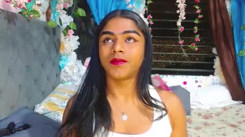 Snapshot of karly_coffe chatting on January 2026 07:46:01 AM KARLY. online show from January 2026 07:46:01 AM