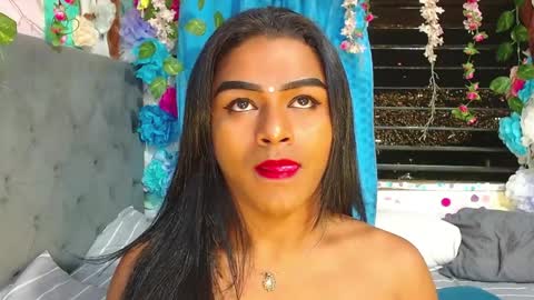 Snapshot of karly_coffe chatting on April 2026 02:34:01 AM KARLY. online show from April 2026 02:34:01 AM