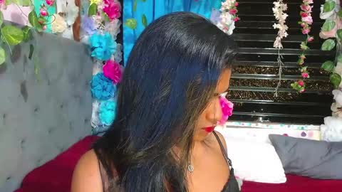 Snapshot of karly_coffe chatting on April 2026 04:18:01 AM KARLY. online show from April 2026 04:18:01 AM