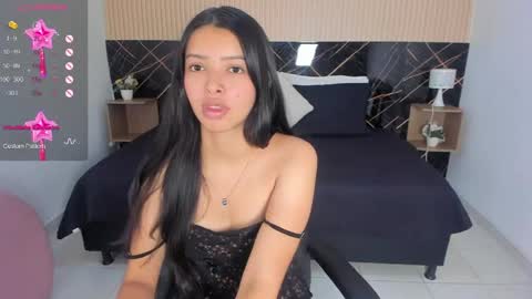 Snapshot of karol_cortes chatting on June 2026 02:19:02 PM karol_cortes online show from June 2026 02:19:02 PM