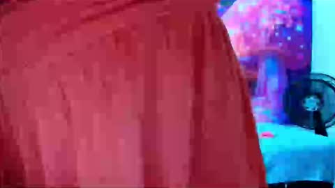    online show from October 2025 01:00:02 AM