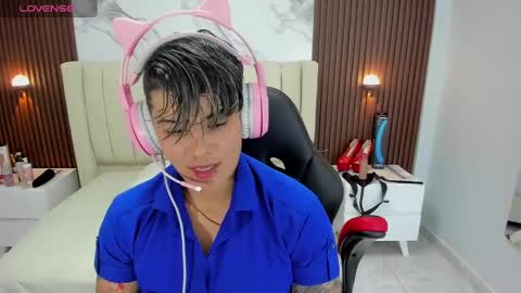 Karol and Luna online show from February 2025 02:41:01 AM