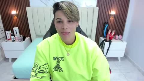 Karol and Luna online show from February 2025 02:40:02 AM