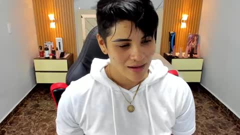 Karol and Luna online show from September 2025 07:35:01 PM