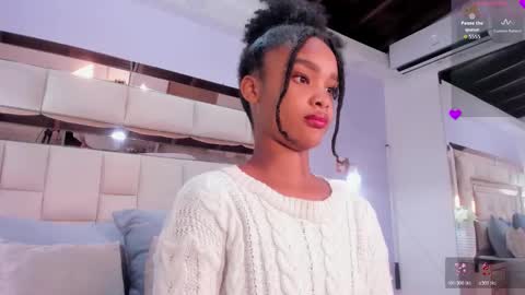 Snapshot of karolebonyy chatting on November 2025 05:24:01 PM Karol online show from November 2025 05:24:01 PM