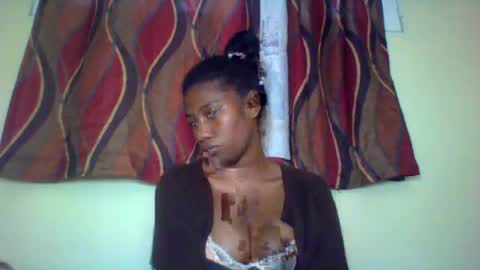Snapshot of karoliee chatting on July 2026 12:11:01 PM karoliee online show from July 2026 12:11:01 PM