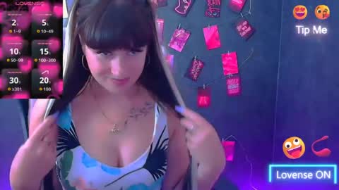 Caroline online show from June 2026 06:05:02 AM