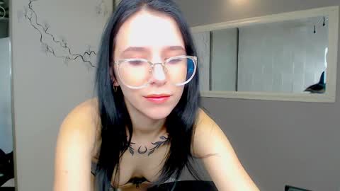 Snapshot of karolinablack chatting on February 2025 06:45:02 AM Karolina online show from February 2025 06:45:02 AM