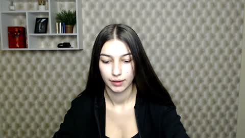 Snapshot of karolinamex_ chatting on December 2024 07:35:01 PM Karolina online show from December 2024 07:35:01 PM