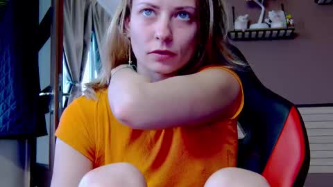 karoline121 online show from December 2025 10:42:01 AM