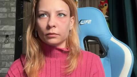 karoline121 online show from February 2026 06:52:02 PM