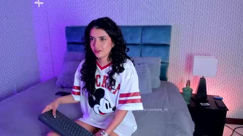 Karoline  online show from April 2026 08:31:01 PM