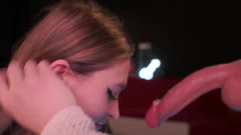 Caroline online show from February 2026 09:13:02 PM